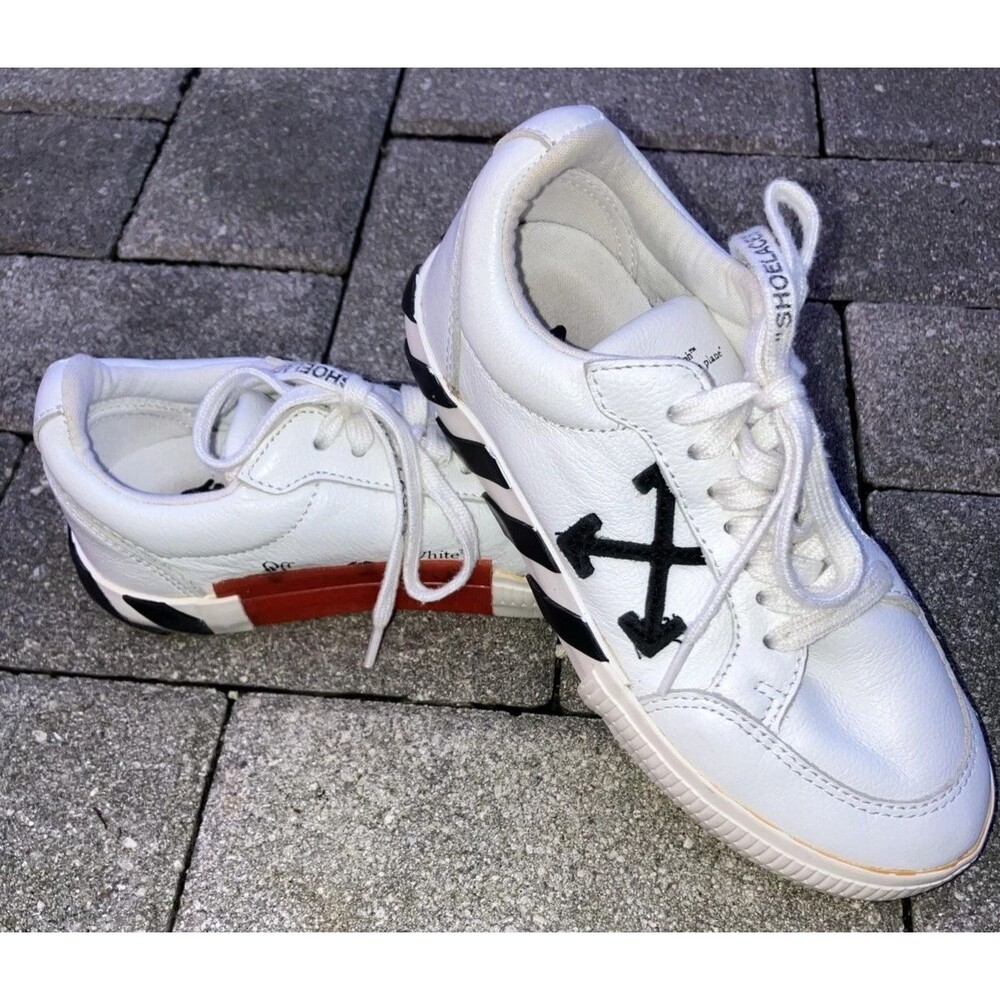 Off-White Vulcanized Low Top White w/ Black Logo Sneakers Shoes EU 32 US Kids 1